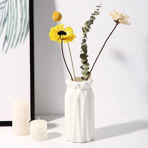 Nordic Plastic Vase – Minimalist Small Flower Pot for Modern Home Decor