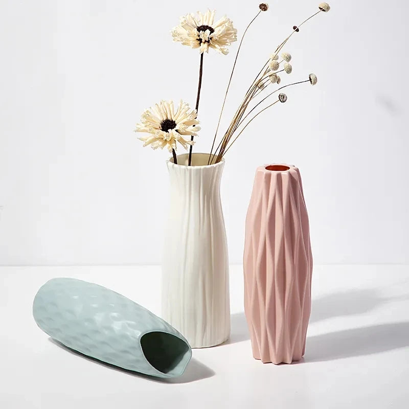 Nordic Plastic Vase – Minimalist Small Flower Pot for Modern Home Decor