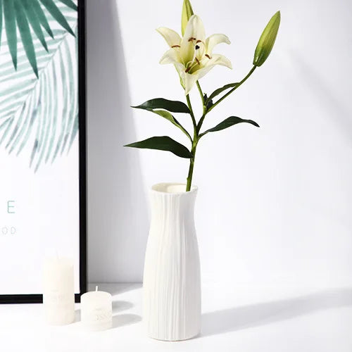 Nordic Plastic Vase – Minimalist Small Flower Pot for Modern Home Decor