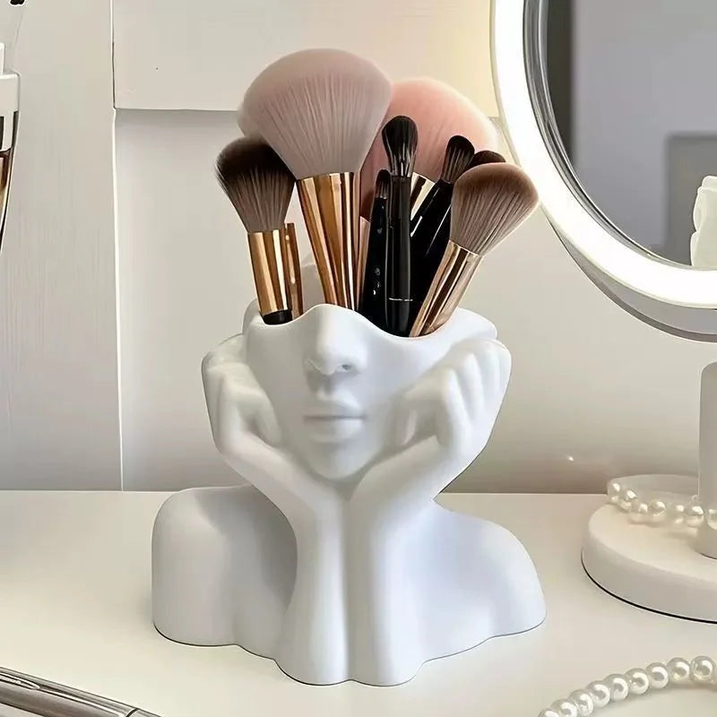 Face-Shaped Makeup Brush Holder – Portable Beauty Storage Box for Makeup Brushes & Cosmetics