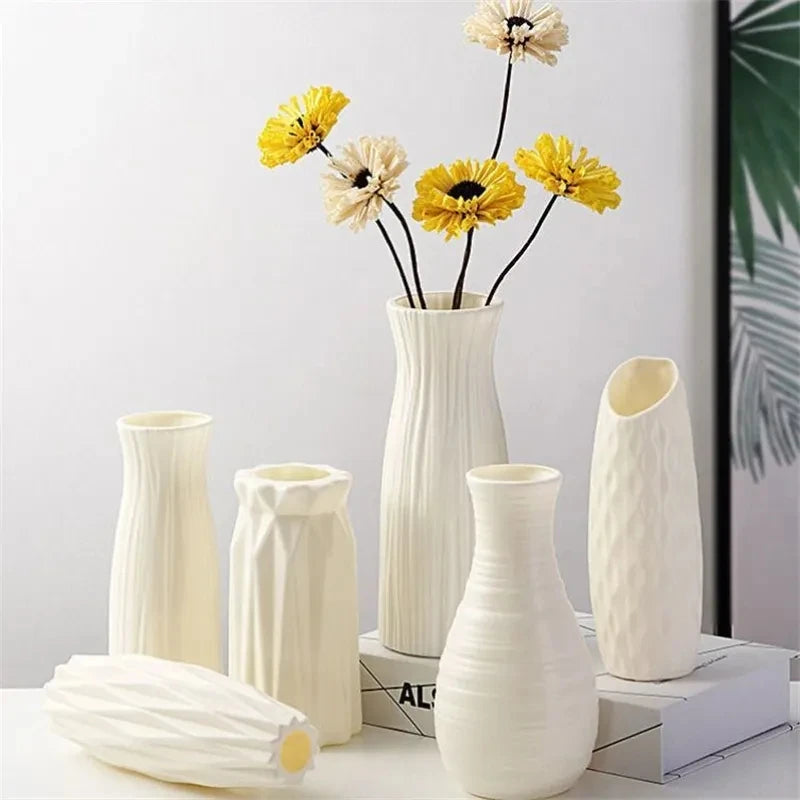 Nordic Plastic Vase – Minimalist Small Flower Pot for Modern Home Decor