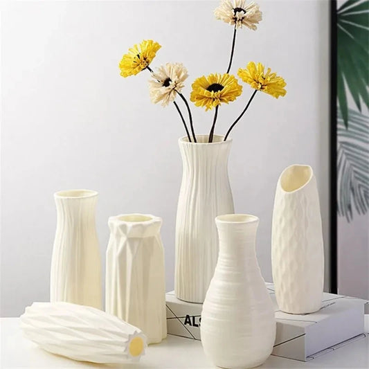 Nordic Plastic Vase – Minimalist Small Flower Pot for Modern Home Decor