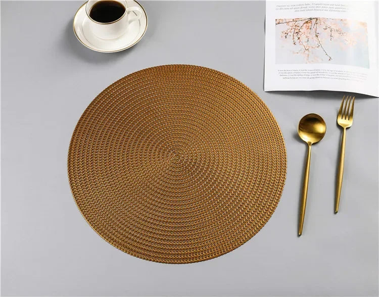 Round PVC Leaf Placemat – Heat-Resistant Hollow Weave Dining Table Mat