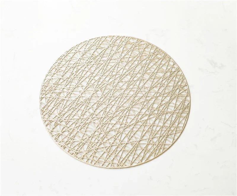 Round PVC Leaf Placemat – Heat-Resistant Hollow Weave Dining Table Mat
