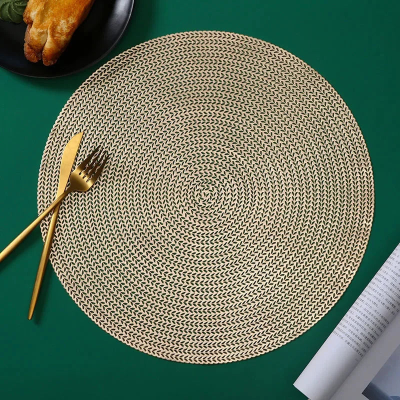 Round PVC Leaf Placemat – Heat-Resistant Hollow Weave Dining Table Mat