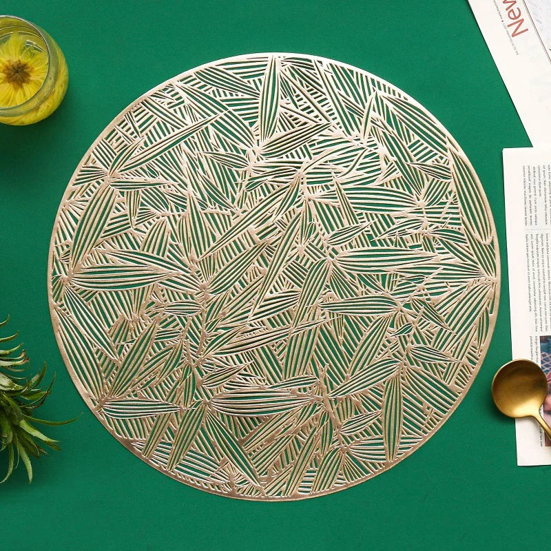 Round PVC Leaf Placemat – Heat-Resistant Hollow Weave Dining Table Mat
